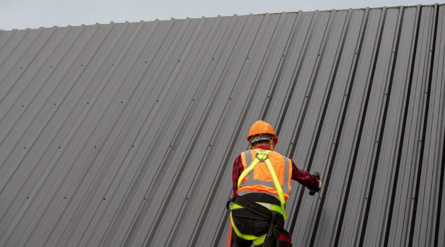 Expert new roof installation services in Vermontville, MI